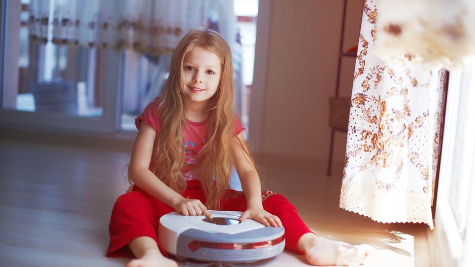 Robot najlepiej radzi sobie na prostej, gładkiej powierzchni pozbawionej nierówności. Jednak są też modele, które potrafią pokonać niewielkie progi pomiędzy poszczególnymi pokojami.
