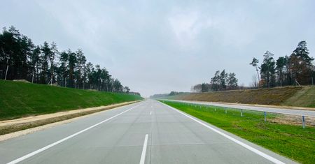 Nowe drogi otworzone tuż przed świętami. Lista tras robi wrażenie A1, A2, S17, S7