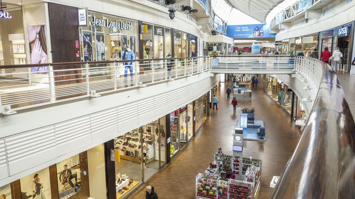 Poniedziałek Wielkanocny. Zakaz handlu - czy dzisiaj sklepy są otwarte? 