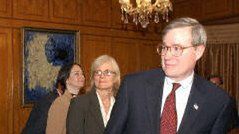 Stephen Hadley ostrzegał Arabię Saudyjską przed terrorystami