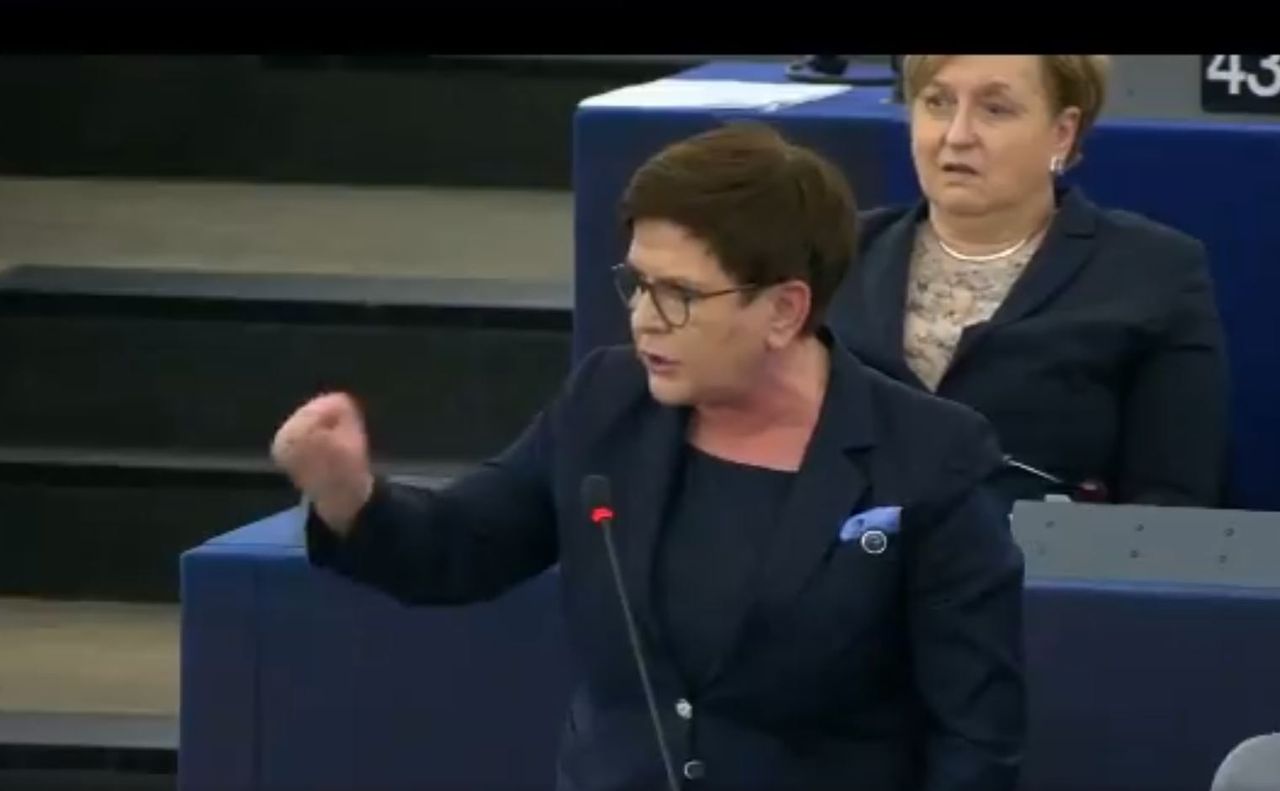 Awantura w PE. Beata Szydło krzyczała na Radosława Sikorskiego. Jest wideo