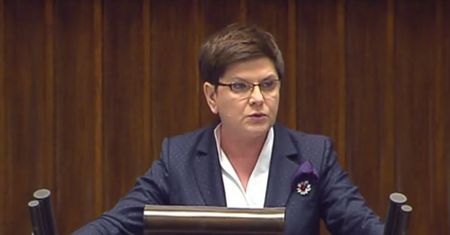 "Schetyna żałuje, że zgłosił wniosek o votum nieufności". Premier Szydło dawno nie była w takiej formie