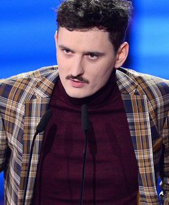 Dawid Podsiadło bez charakterystycznego wąsa. Trudno go rozpoznać!