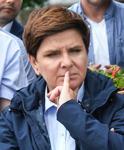 "Broszka zastanawiała się jaką broszkę przypiąć". Ostra krytyka działań rządu po nawałnicach