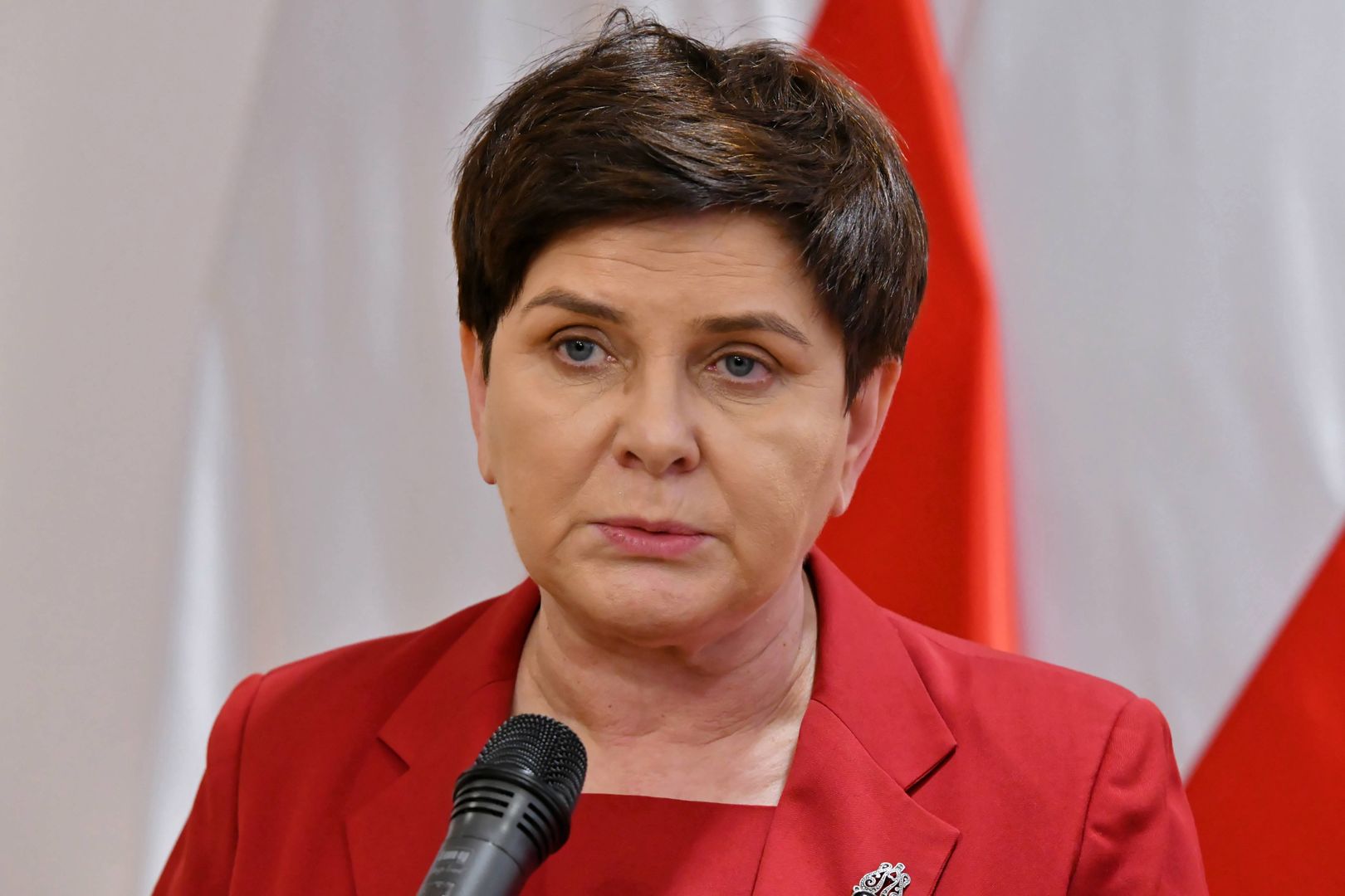 PiS przegrywa w sondażu. Beata Szydło: zrobiony z tezą