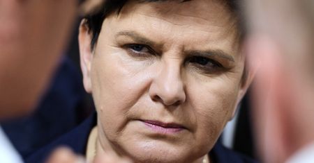Beata Szydło w PE. Jarosław Kaczyński zdecydował, była premier w wirze kampanii