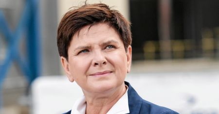 Beata Szydło zasypana pytaniami o rekonstrukcję rządu. "Wierzę w mądrość Jarosława Kaczyńskiego"