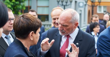 Po Smoleńsku kancelaria premier nie chce brać odpowiedzialności za loty VIP. „Zmusimy ich”