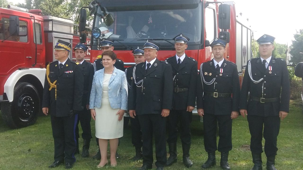 Premier Szydło o protestach: są rzeczy ważniejsze niż spory