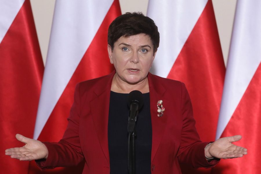 Szydło daje rezydentom czas do jutra. "Zmienili zdanie, może to wygórowane oczekiwania"