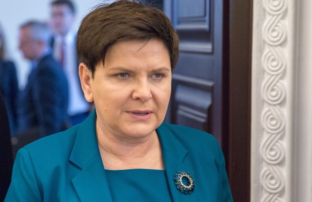 Podwyżki dla emerytów. Szydło ma nowy pomysł, by pomóc seniorom