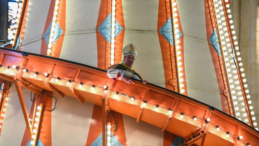 zjeżdżalnia w katedrze norwich