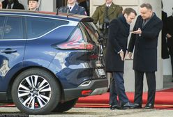 Emmanuel Macron w Polsce. Awaria limuzyny prezydenta Francji. Z pomocą przyszedł ambasador