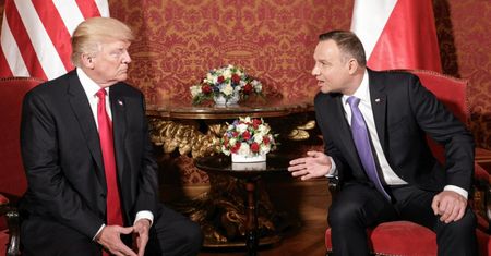 ''Biały Dom wie, że z Dudą pozuje się do zdjęć, a sprawy załatwia z Jarosławem Kaczyńskim"