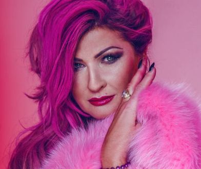 Beata Kozidrak zabiera tajemniczego kochanka na wakacje! [WIDEO]