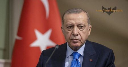 Turcja: Ankara może odpowiedzieć „inaczej” na kandydaturę Finlandii do NATO, co „zaszokuje” Szwecję stwierdził Erdogan.