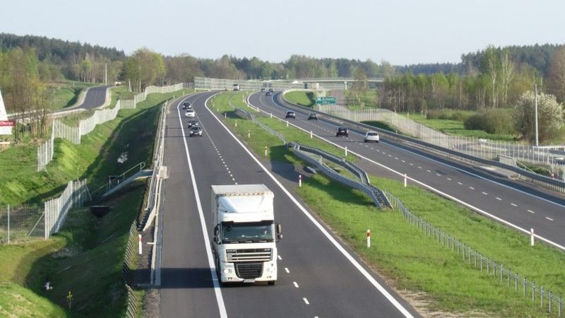 Będą przetargi na stacje paliw wzdłuż A4