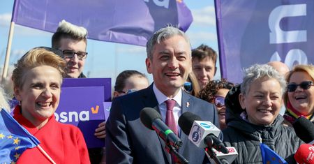 Biedroń przedstawił propozycje dla niepełnosprawnych. 10 punktów