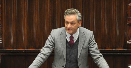 Biedroń zaskakuje w sondażu. "Ani PiS, ani PO"