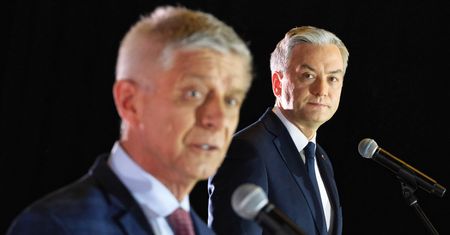 Wybory prezydenckie 2020. Robert Biedroń zaprezentował Marka Belkę jako swojego doradcę
