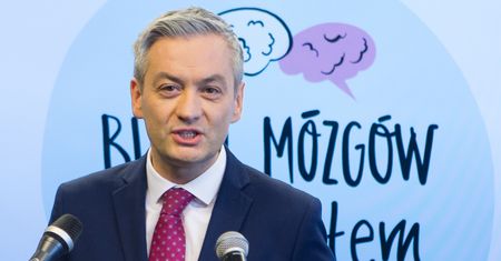 Robert Biedroń: "Nie jestem szalupą ratunkową dla PO"
