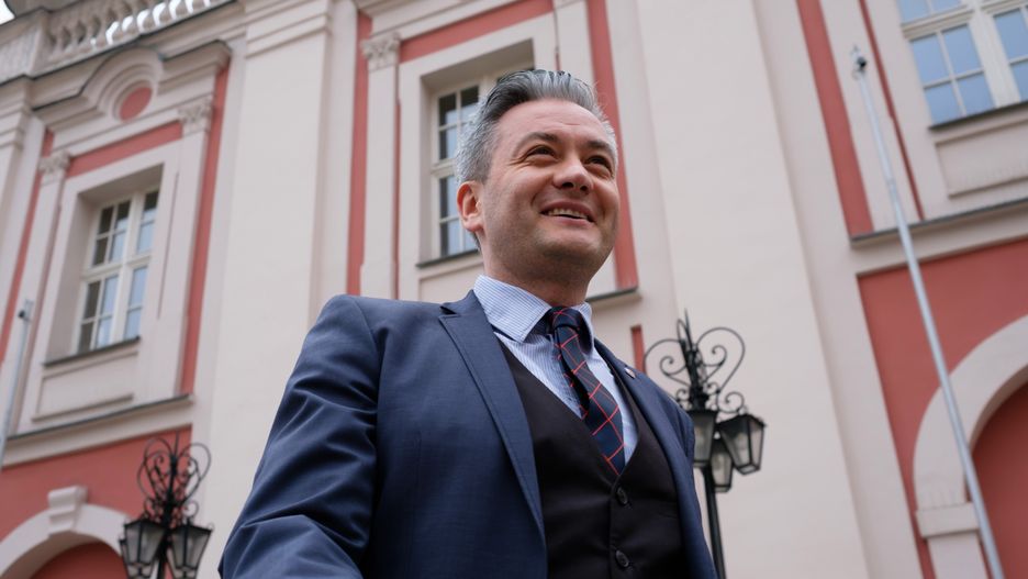 O kandydowaniu Biedronia w Warszawie spekuluje się od długiego czasu