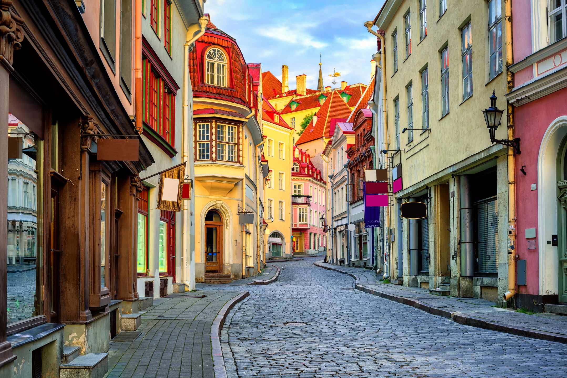 Ulica w mieście Tallinn 