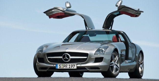 Mercedes SLS. No to odlatujemy!