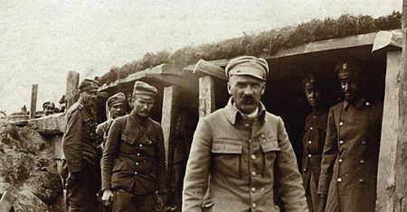 Jedni go kochali, inni nie cierpieli. Sprawdź, jak dużo wiesz o Józefie Piłsudskim