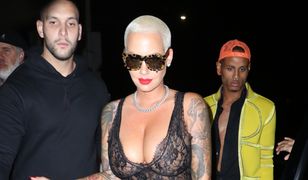 Amber Rose znów świeci biustem. Jeszcze kogoś szokuje?