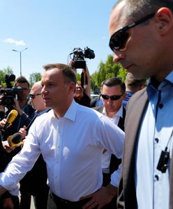 Zofiówka. Prezydent Duda rozmawiał z rannymi górnikami. "To twardzi faceci"