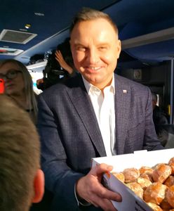 Koszyk Andrzeja Dudy. Dziś prezydent zapłaciłby w Biedronce o 30 proc. więcej