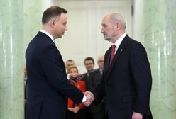 Paweł Piekarczyk zwraca order. "Dostałem go z rąk, które są niegodne"