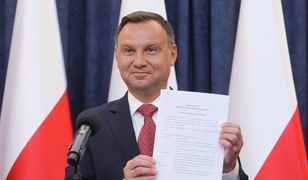 Prezydent Andrzej Duda składa wniosek o referendum