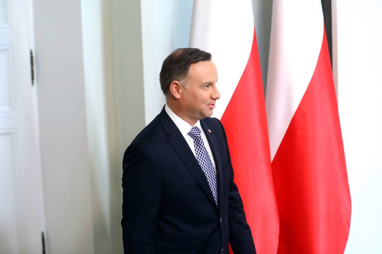 PiS naciska na Andrzeja Dudę. Prezydent ma kłopot