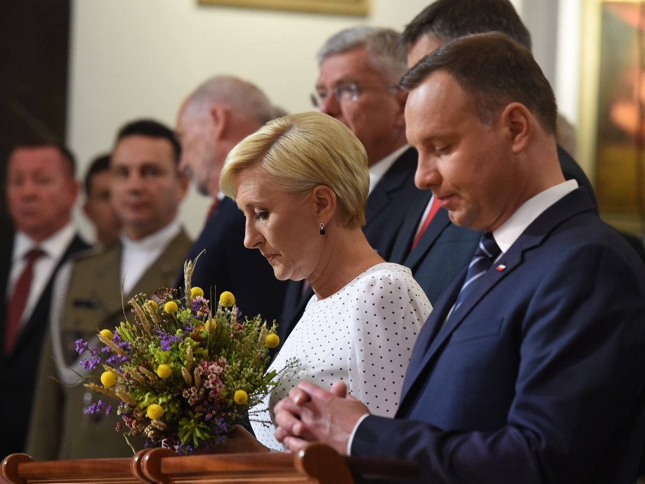 Pierwsza dama wygląda jak anioł? Agata Duda cała w bieli