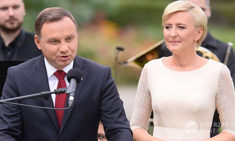 Andrzej Duda po raz pierwszy tłumaczy milczenie swojej żony! Jego argumenty są wystarczające?