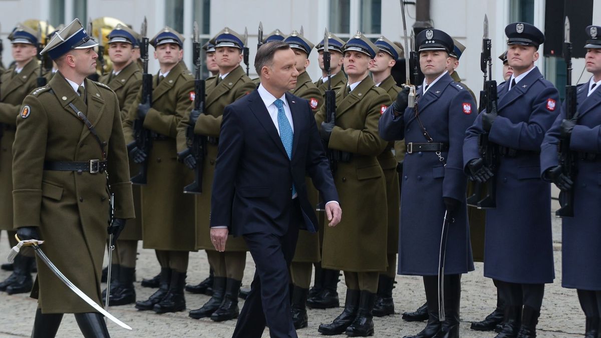 Andrzej Duda chciałby, by armia opuściła strefę komfortu.