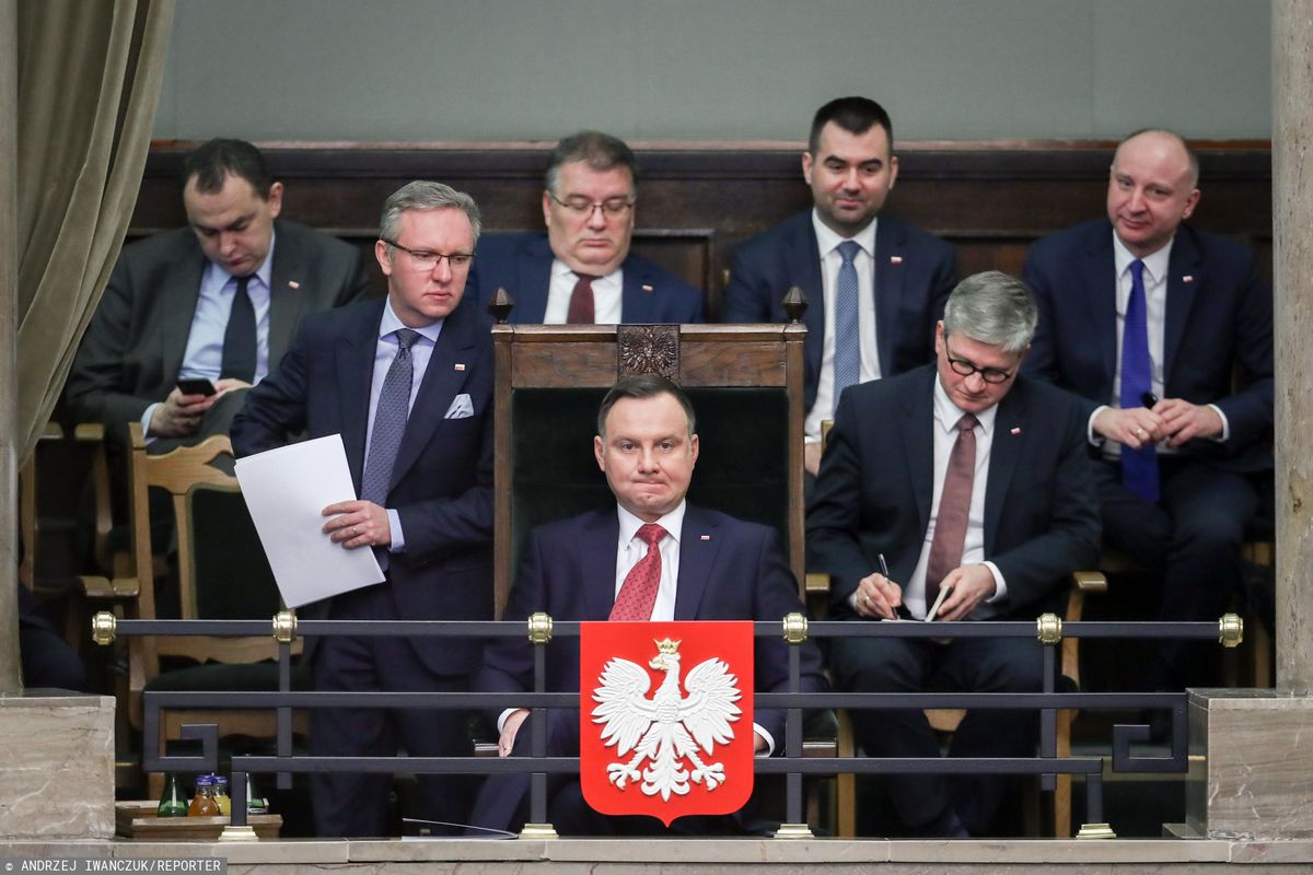 Ludzie prezydenta Andrzeja Dudy stracą przywileje. Nie wejdą już tak łatwo do Sejmu