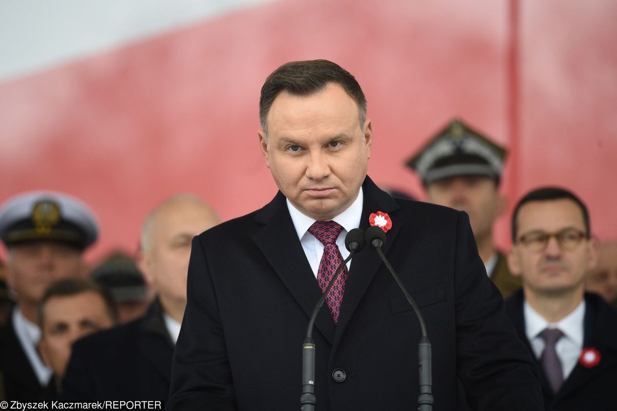 Andrzej Duda traci poparcie. Prezydent ma najgorszy wynik sondażowy od półtora roku. CBOS sprawdziło również poparcie dla Sejmu i Senatu