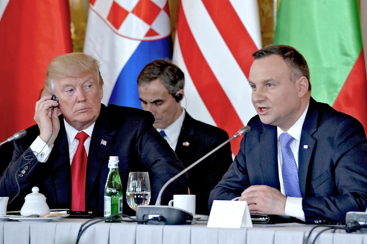 Andrzej Duda wysłał depeszę do Trumpa. "Liczę na rychłe spotkanie"