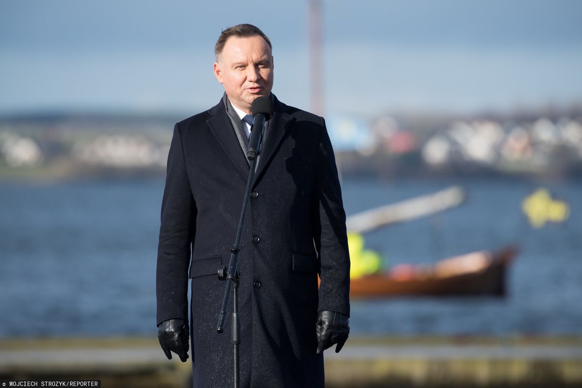 Andrzej Duda wygwizdany w Pucku. Do gdańskiej prokuratury trafiły zawiadomienia