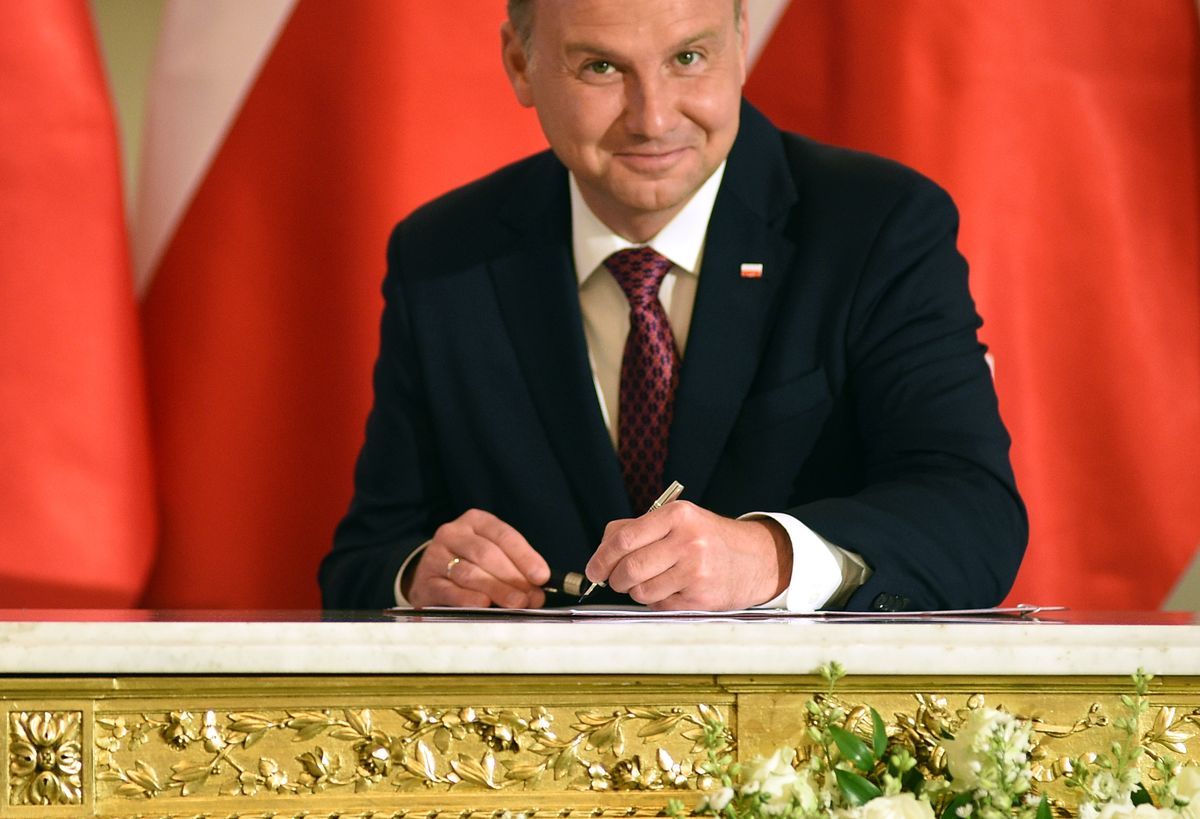Prezydent Andrzej Duda przypieczętował zmiany w sądownictwie. Podpisał nowelizację ustaw