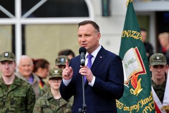 Strajk nauczycieli. Andrzej Duda: okrągły stół na stadionie nie jest najszczęśliwszym rozwiązaniem