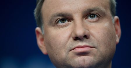 Prezydent Andrzej Duda nie ujawnia majątku. Nie musi, ale powinien