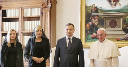 Agata i Kinga Duda: zaliczyły pierwszą wpadkę?