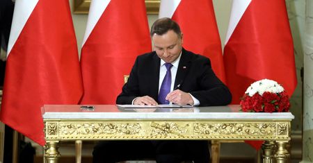 Podatek handlowy znowu przesunięty. Jest podpis prezydenta