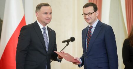 Prezydent chce zwolnienia z ZUS dla wszystkich. Zaskakująca odpowiedź Morawieckiego
