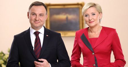 Strajk nauczycieli i "okrągły stół". Pierwsza Dama nie weźmie udziału w obradach. Będzie delegacja