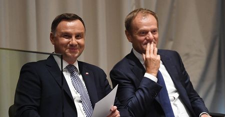 Ekspert od mowy ciała: Donald Tusk nie chciał rozmawiać z Andrzejem Dudą